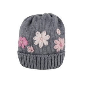 Cappello con fiori ricamati