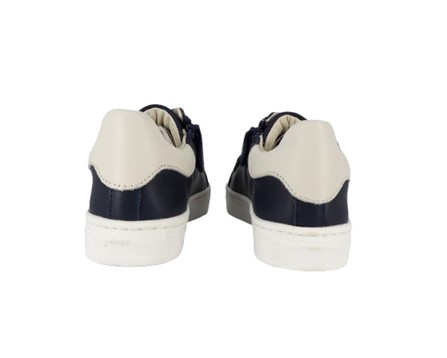 Sneaker in pelle con lacci e zip