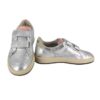 Sneaker in pelle con doppio velcro