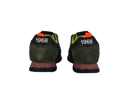 Sneaker bassa in camoscio e tessuto con doppio velcro