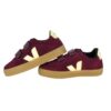 Sneaker in pelle scamosciata con doppio velcro
