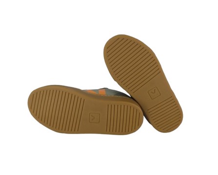 396DCD81706C6E905CCB7D2F77802EBB_ Sneaker in pelle e camoscio con triplo velcro