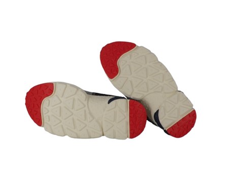 Sneaker in tessuto ed eco pelle con lacci elastici