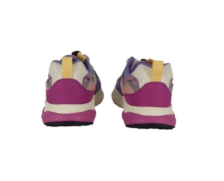 Sneaker in tessuto ed eco pelle con lacci elastici