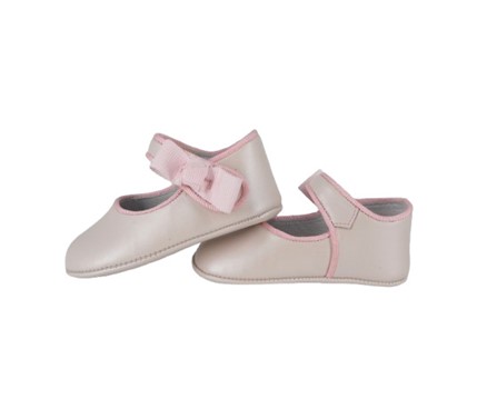 Ballerina culla in pelle