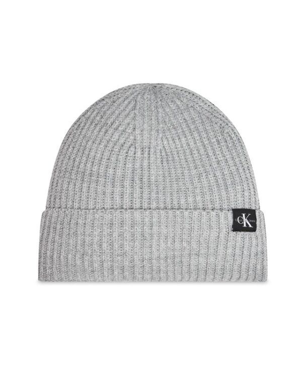 Cappello a costine con risvolto