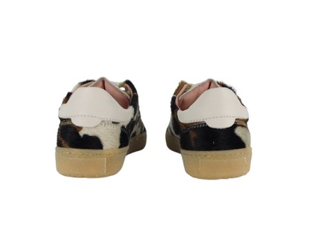 Sneaker in cavallino con lacci