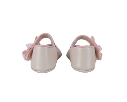Ballerina culla in pelle