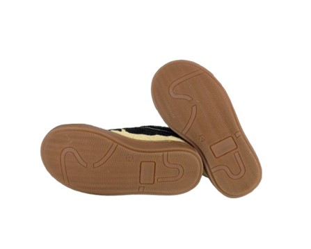802CAF65F7A6D15EC60AEC95B58CCA77_ Sneaker in cavallino muccato con lacci