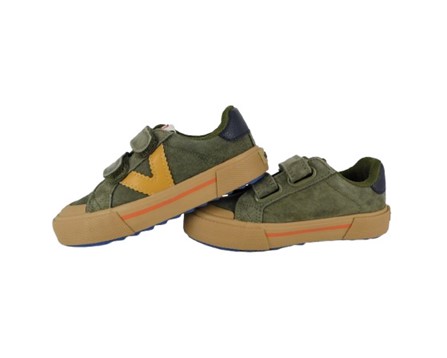 Sneaker in camoscio con doppio velcro