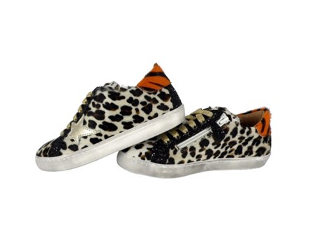 Sneaker in cavallino con lacci e zip