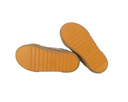 Sneaker in camoscio con doppio velcro