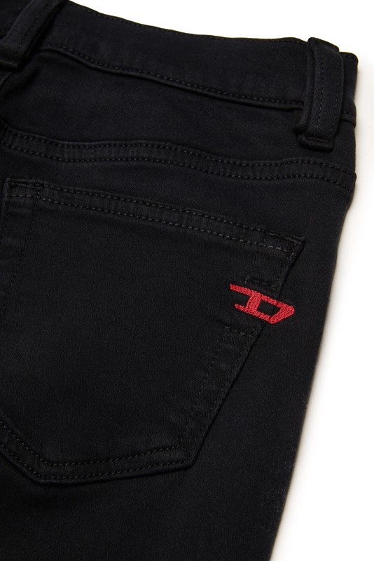 B6B4CF0E48495F126F84CC157FCAAF1F_ Pantalone denim regular