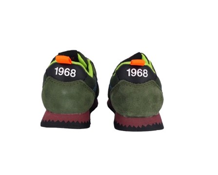 B84CF97B0DD12B4C6D517EFECF6F33AF_ Sneaker bassa in camoscio e tessuto con doppio velcro
