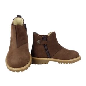 Stivaletto in camoscio con elastico laterale e zip