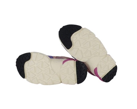 Sneaker in tessuto ed eco pelle con lacci elastici