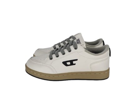 Sneaker in eco pelle con lacci