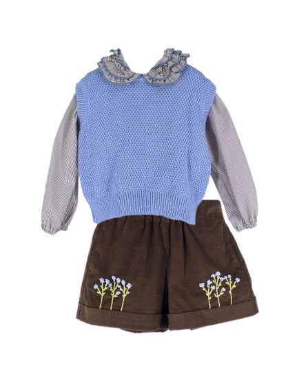 F4FFC85878D408E14212F8FEA15441E4_ Completo camicia a righe colletto volant, gilet e short